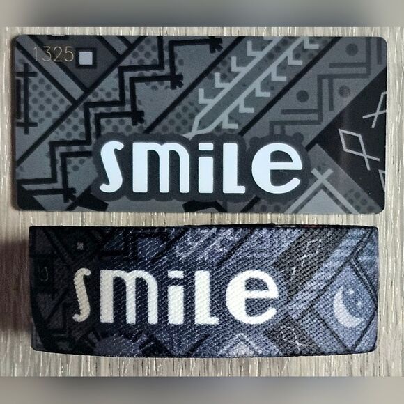 ZOX "SMILE" #1325 Geleen Loricia Artist Mother Teresa NEW Collectible Wristband - Picture 2 of 3